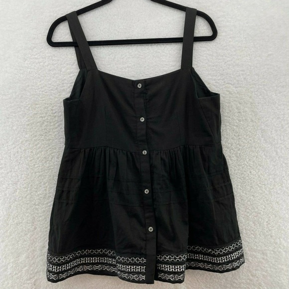Amit Aggarwal womens top size medium Embroidered hem button back black - Picture 6 of 9